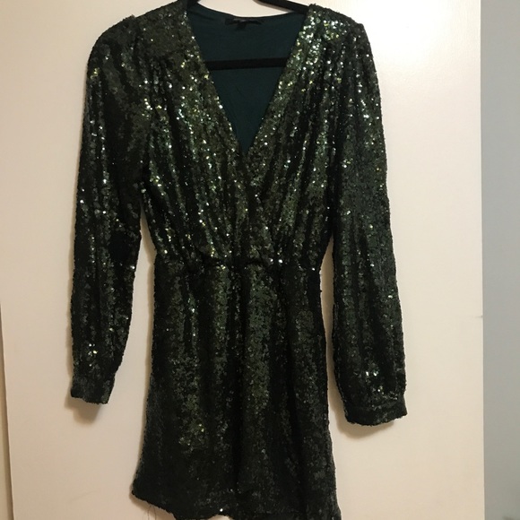 Honey Punch Dresses & Skirts - Green Sequin Dress Honey Punch Dresses & Skirts - Green Sequin Dress